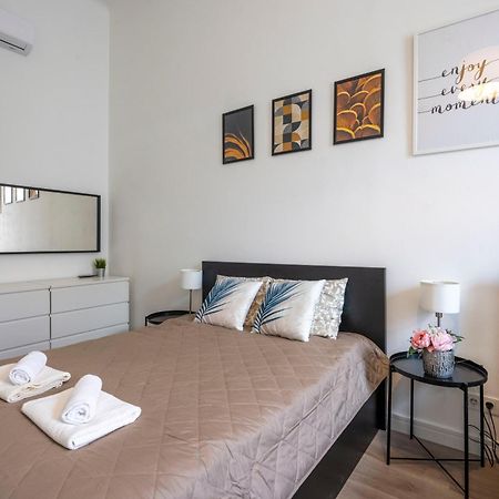 Spacious Cozy Home With 4Bedroom In The Heart Of Bp Budapest Eksteriør billede