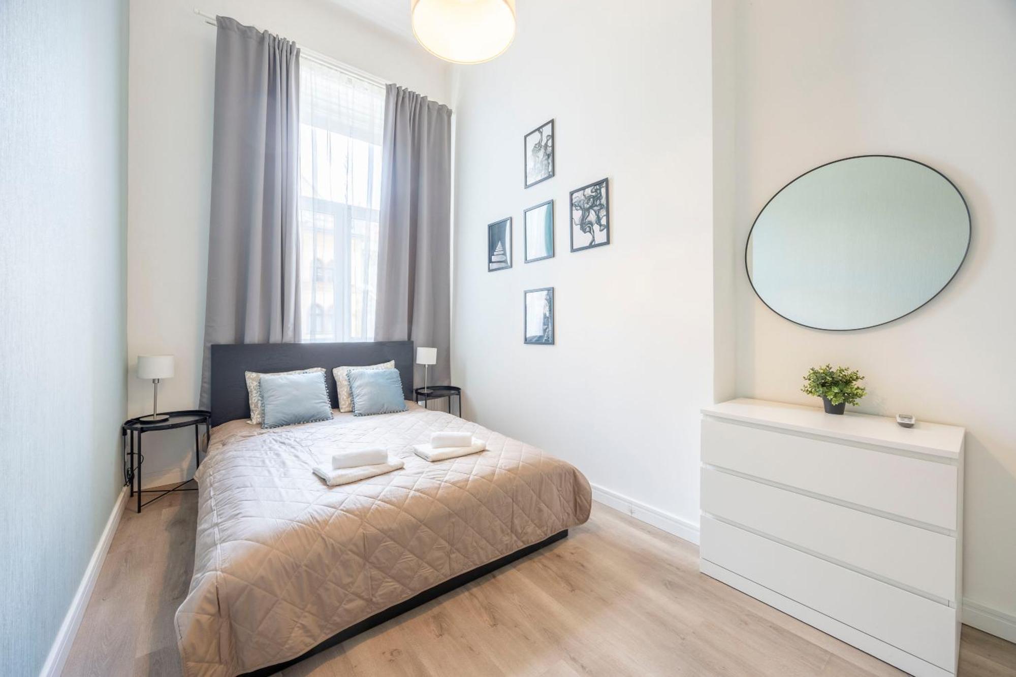 Spacious Cozy Home With 4Bedroom In The Heart Of Bp Budapest Eksteriør billede